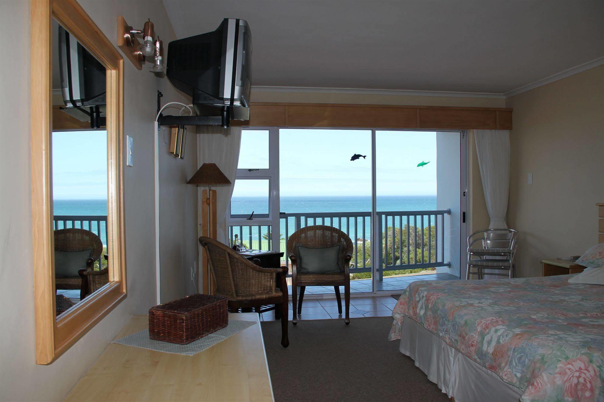 Aire Del Mar Guest House Kleinbaai Экстерьер фото