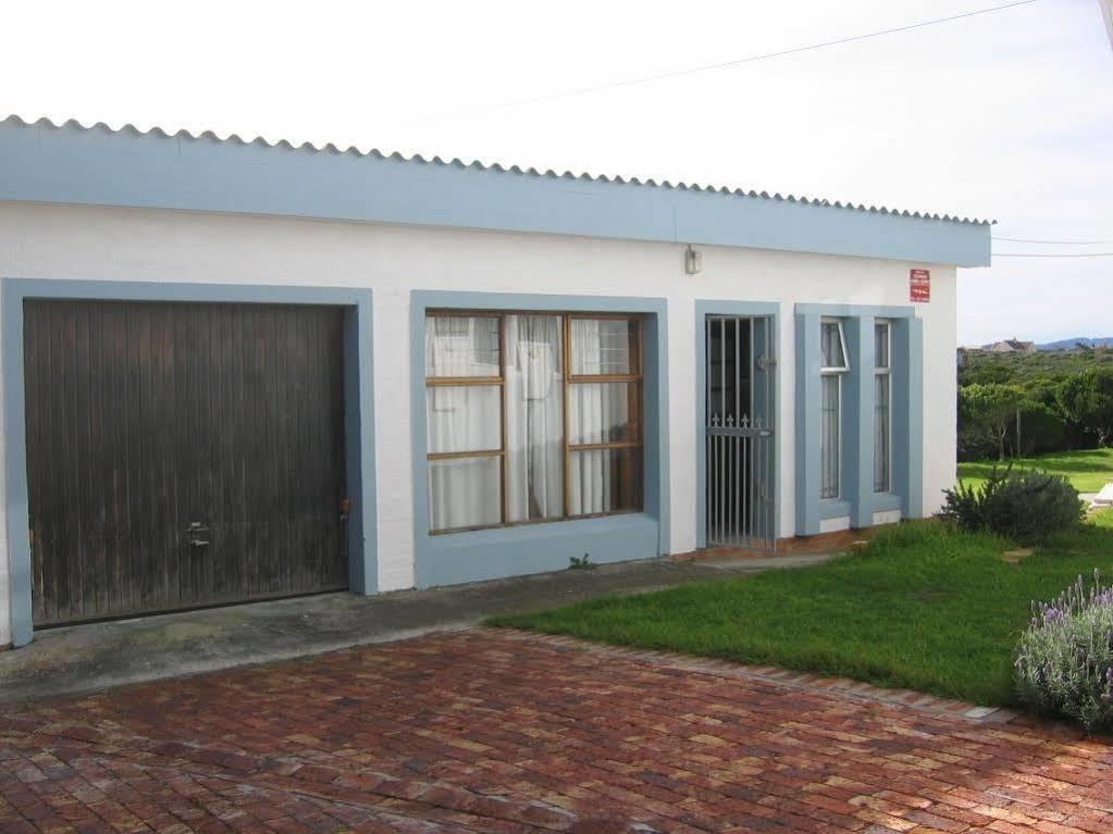 Aire Del Mar Guest House Kleinbaai Экстерьер фото